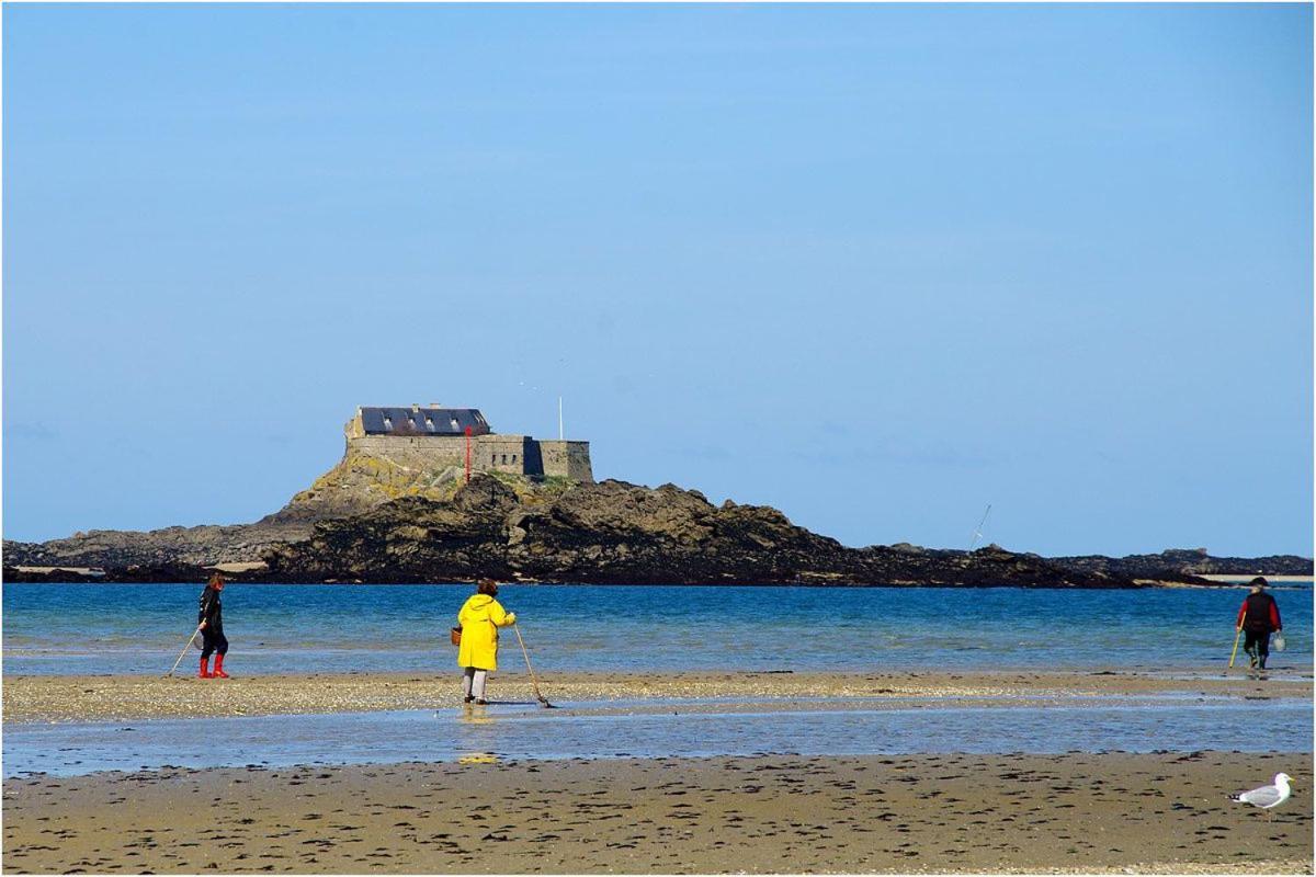 Quartier Saint-Enogat Maison De Charme Proche Des Plages ดีนาร์ ภายนอก รูปภาพ